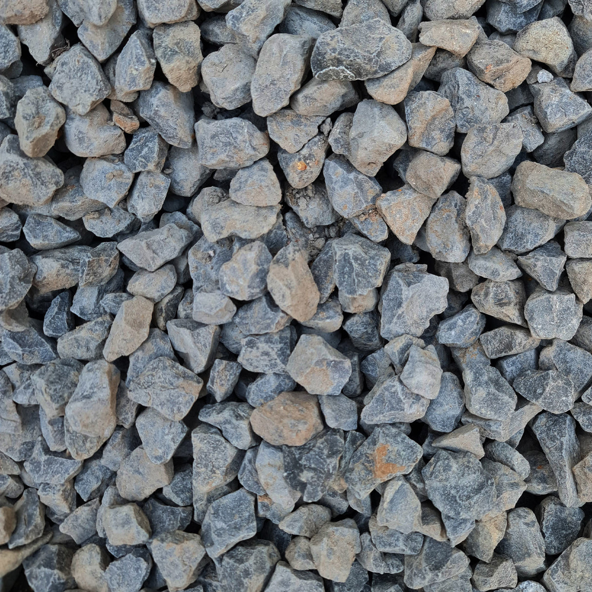 Ziergleisschotter 16-32 mm Basalt